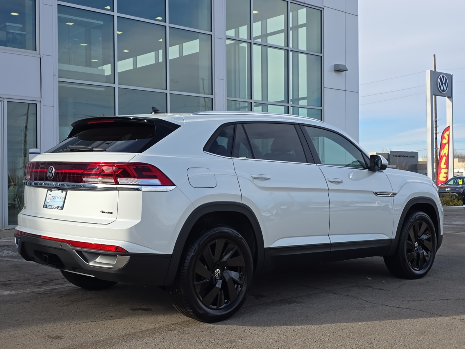 new 2026 Volkswagen Atlas Cross Sport car, priced at $46,701