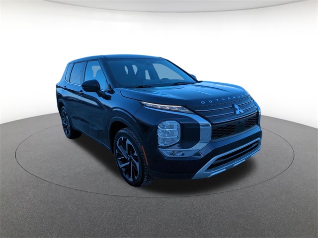 used 2022 Mitsubishi Outlander car, priced at $17,511