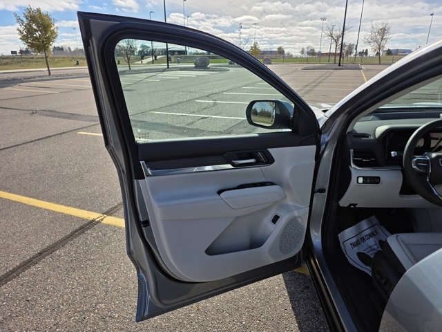 2026 Gmc Terrain Denali photo 3