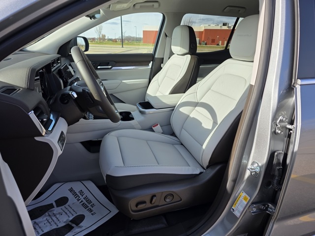 2026 Gmc Terrain Denali photo 4