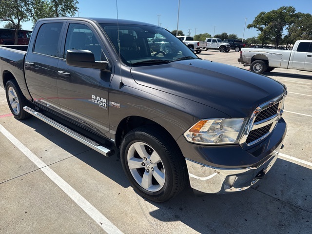 2020 Ram 1500 Classic Tradesman photo 2