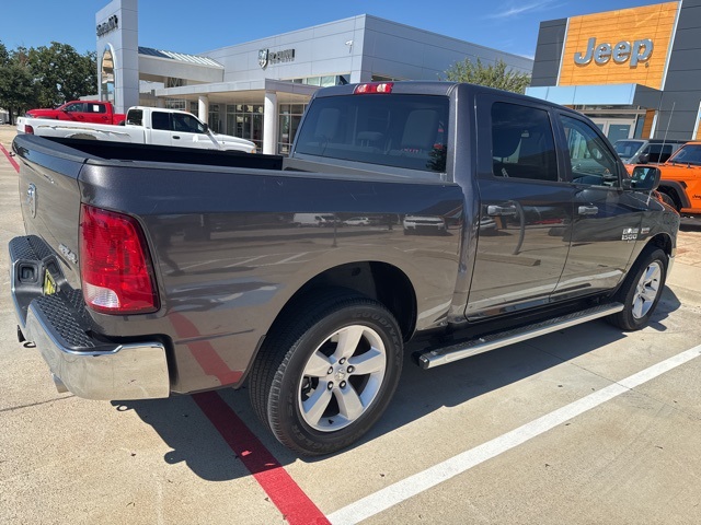 2020 Ram 1500 Classic Tradesman photo 3