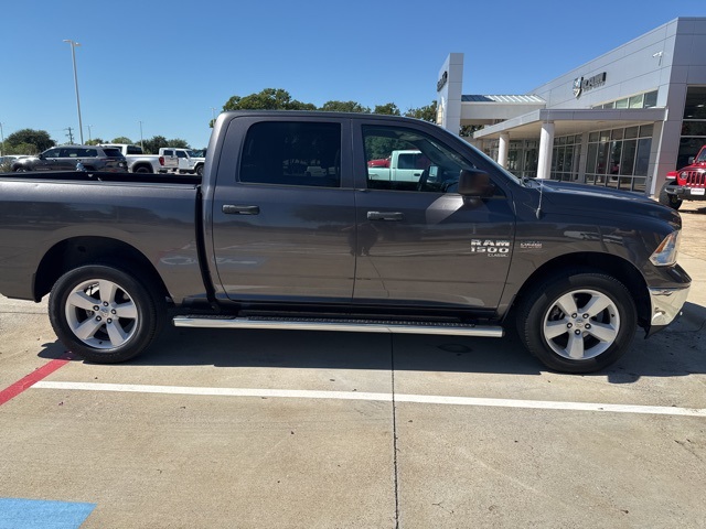2020 Ram 1500 Classic Tradesman photo 4