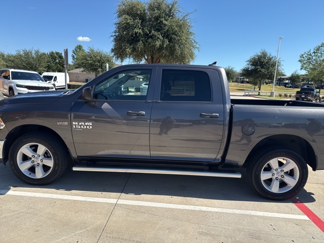 2020 Ram 1500 Classic Tradesman photo 5