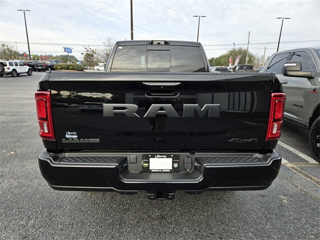 2022 Ram 2500 Laramie Crew Cab 4x4 6'4" Box