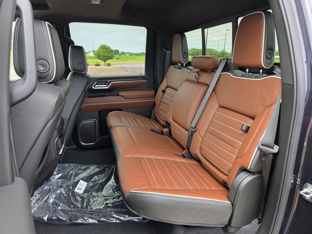 2025 GMC Sierra 3500HD Denali Ultimate