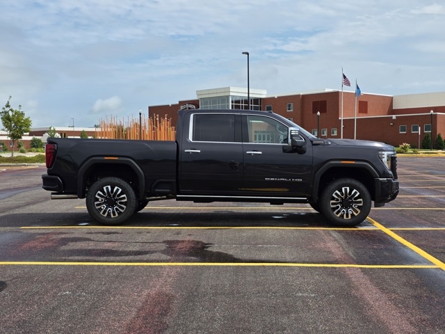 2025 GMC Sierra 3500HD Denali Ultimate