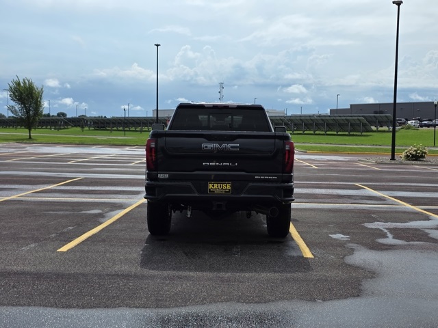 2025 GMC Sierra 3500HD Denali Ultimate