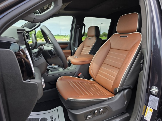 2025 GMC Sierra 3500HD Denali Ultimate