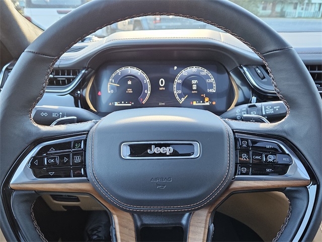 2025 Jeep Grand Cherokee Summit Reserve 4x4