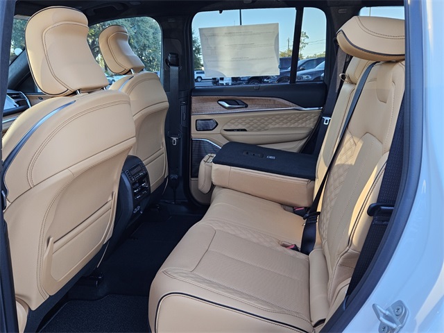 2025 Jeep Grand Cherokee Summit Reserve 4x4