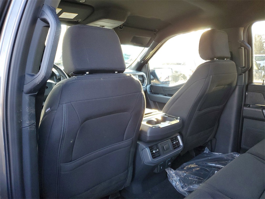 2025 Ford F-150 XLT photo 26