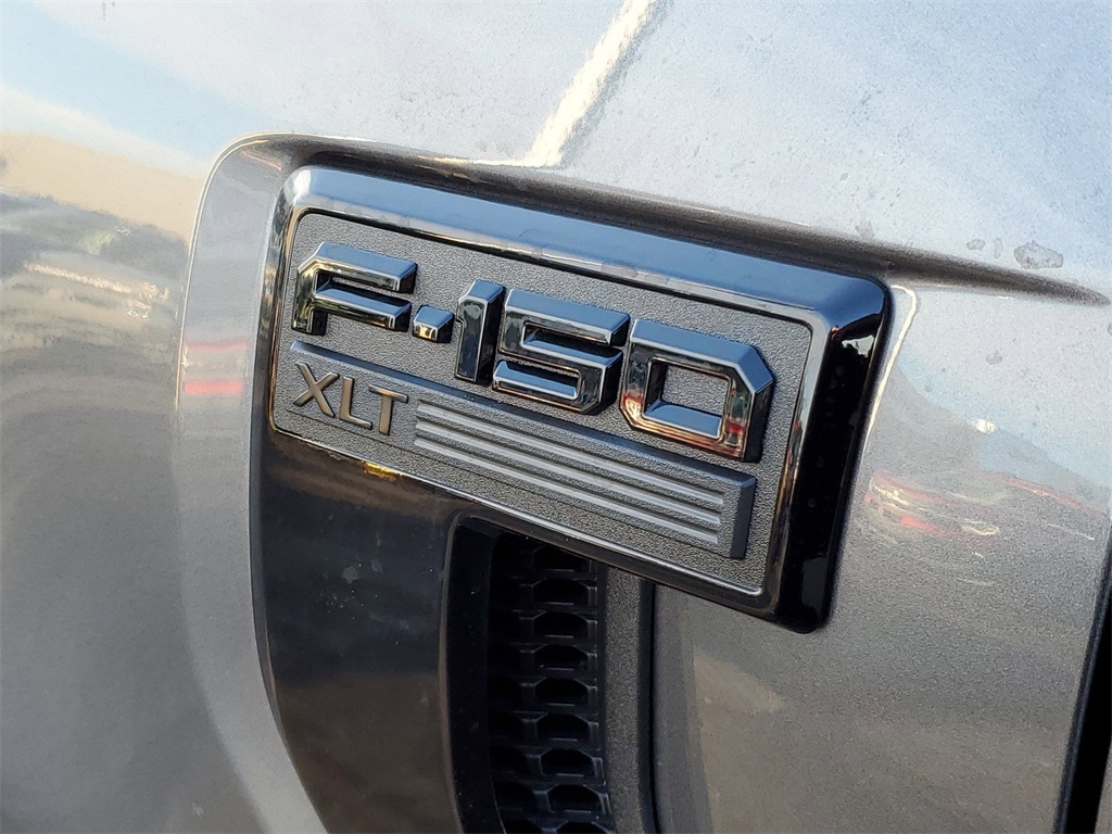 2025 Ford F-150 XLT photo 30