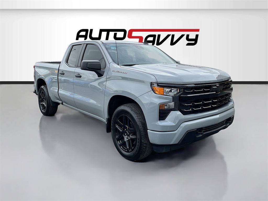2024 Chevrolet Silverado 1500 Custom's photo