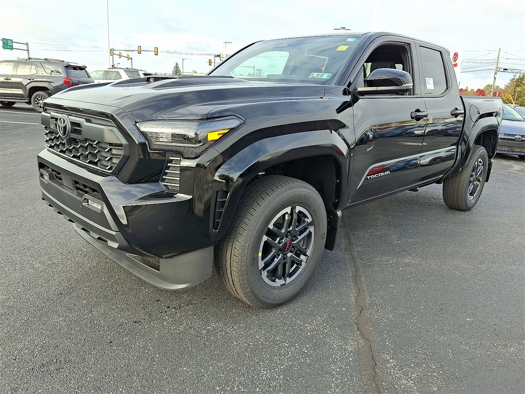 2025 Toyota Tacoma TRD Sport Double Cab photo 3