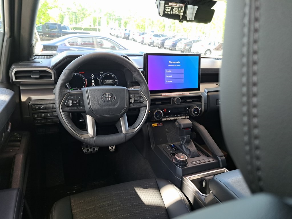 2025 Toyota Tacoma Hybrid TRD Sport 4D Crew Cab 4WD 10