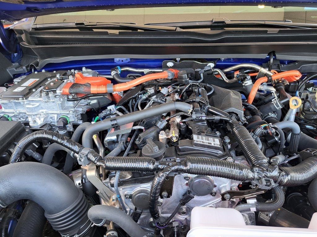 2025 Toyota Tacoma Hybrid TRD Sport 4D Crew Cab 4WD 15