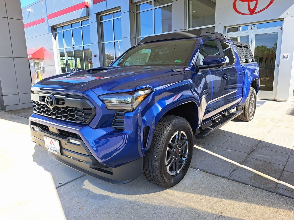 2025 Toyota Tacoma Hybrid TRD Sport 4D Crew Cab 4WD 2