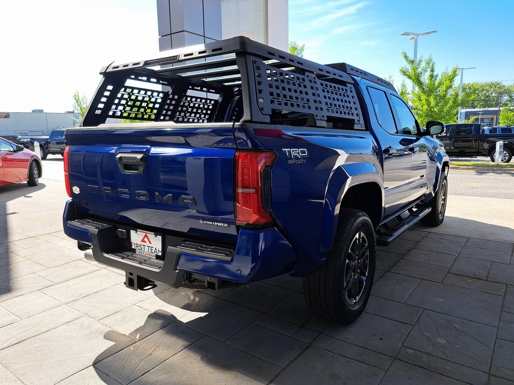 2025 Toyota Tacoma Hybrid TRD Sport 4D Crew Cab 4WD 6