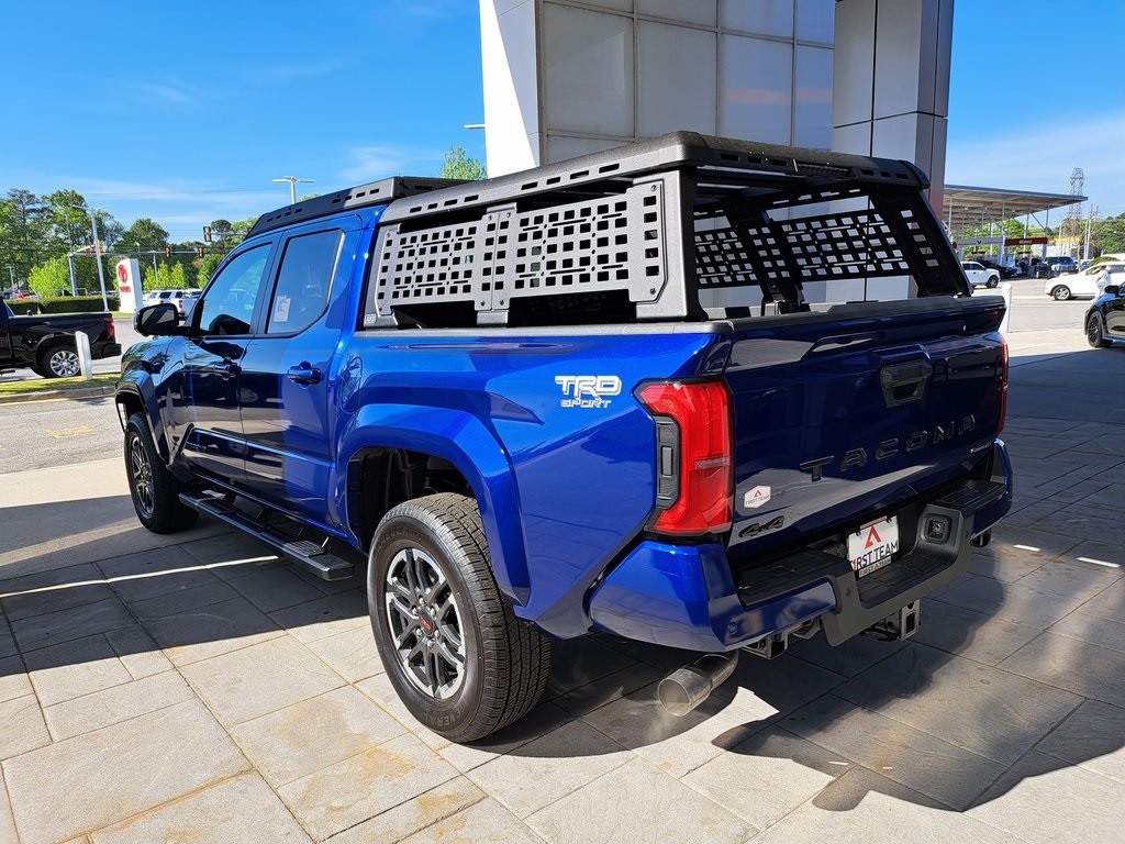 2025 Toyota Tacoma Hybrid TRD Sport 4D Crew Cab 4WD 8