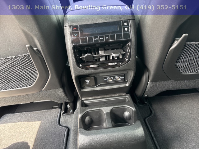 New 2025 Jeep Grand Cherokee L Laredo 4D Sport Utility