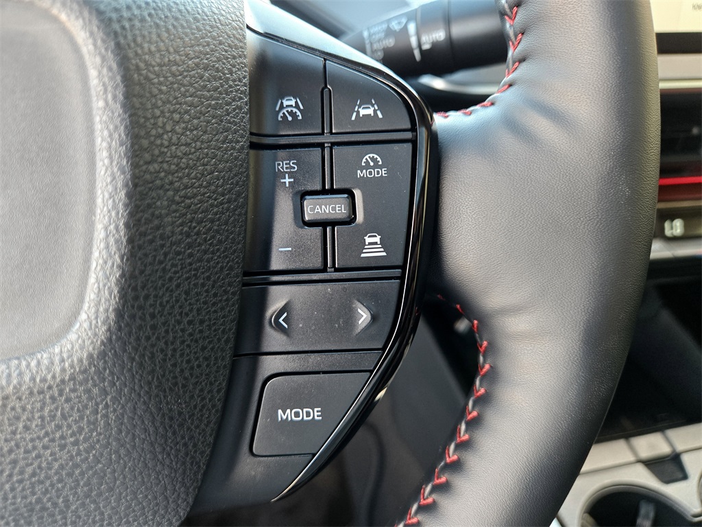 2024 Toyota Prius Prime XSE Premium photo 16