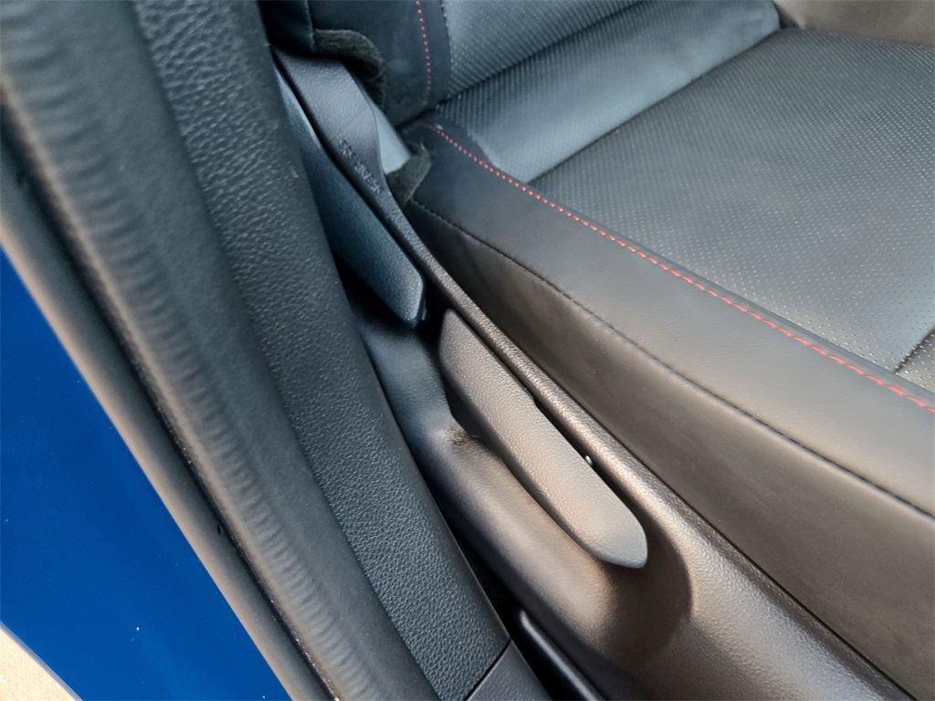 2024 Toyota Prius Prime XSE Premium photo 31