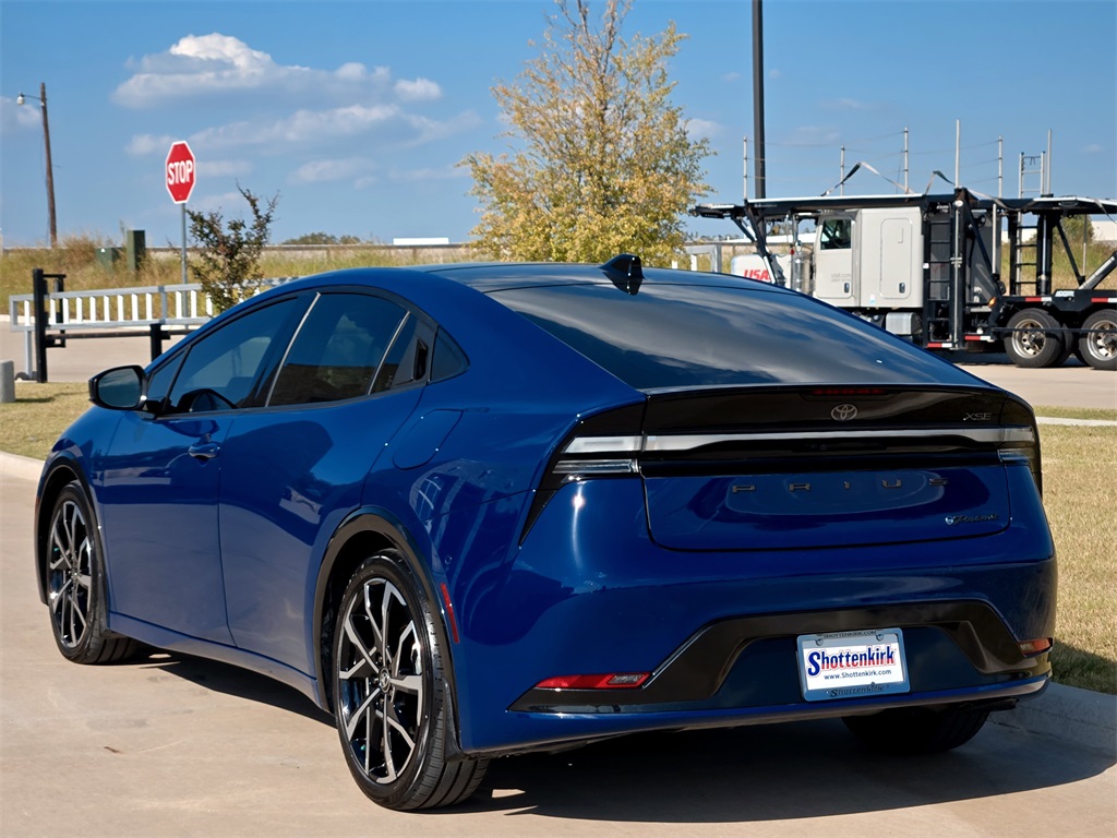 2024 Toyota Prius Prime XSE Premium photo 5