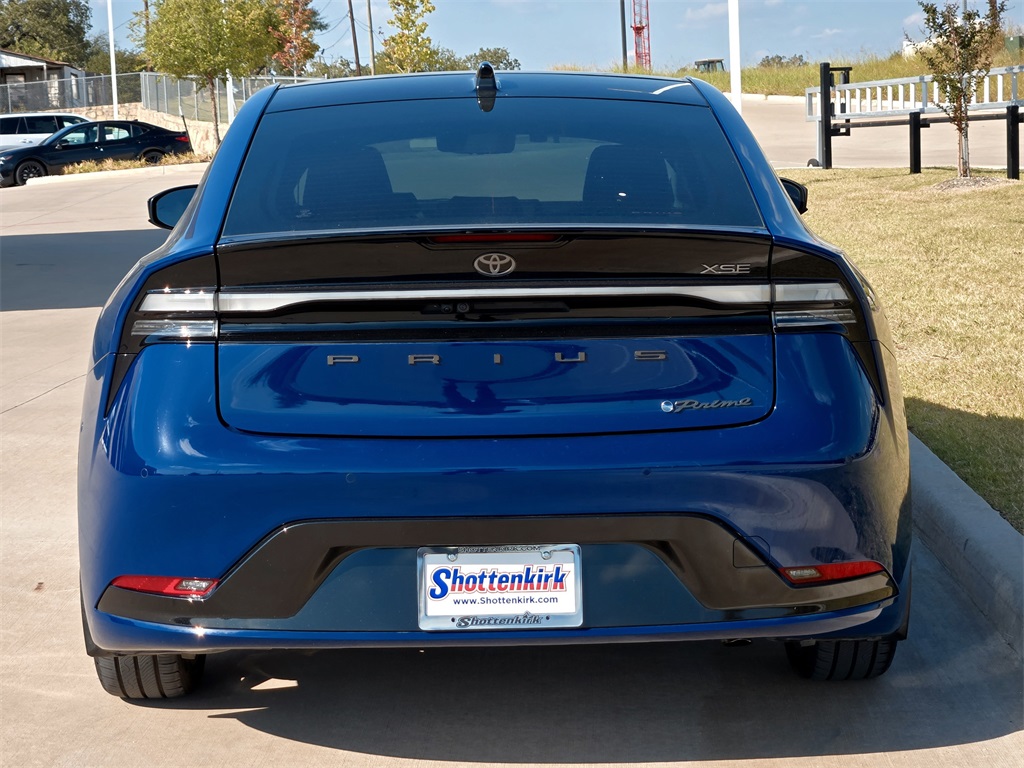 2024 Toyota Prius Prime XSE Premium photo 7