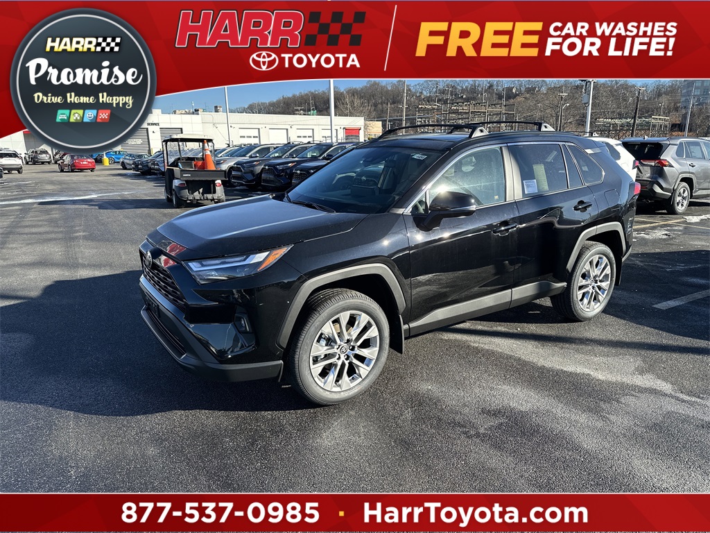 2025 Toyota RAV4 XLE Premium's photo