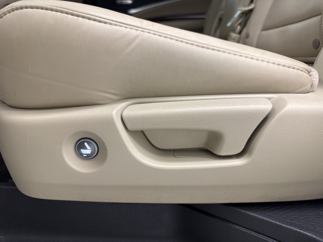 used 2015 Acura MDX car, priced at $18,988