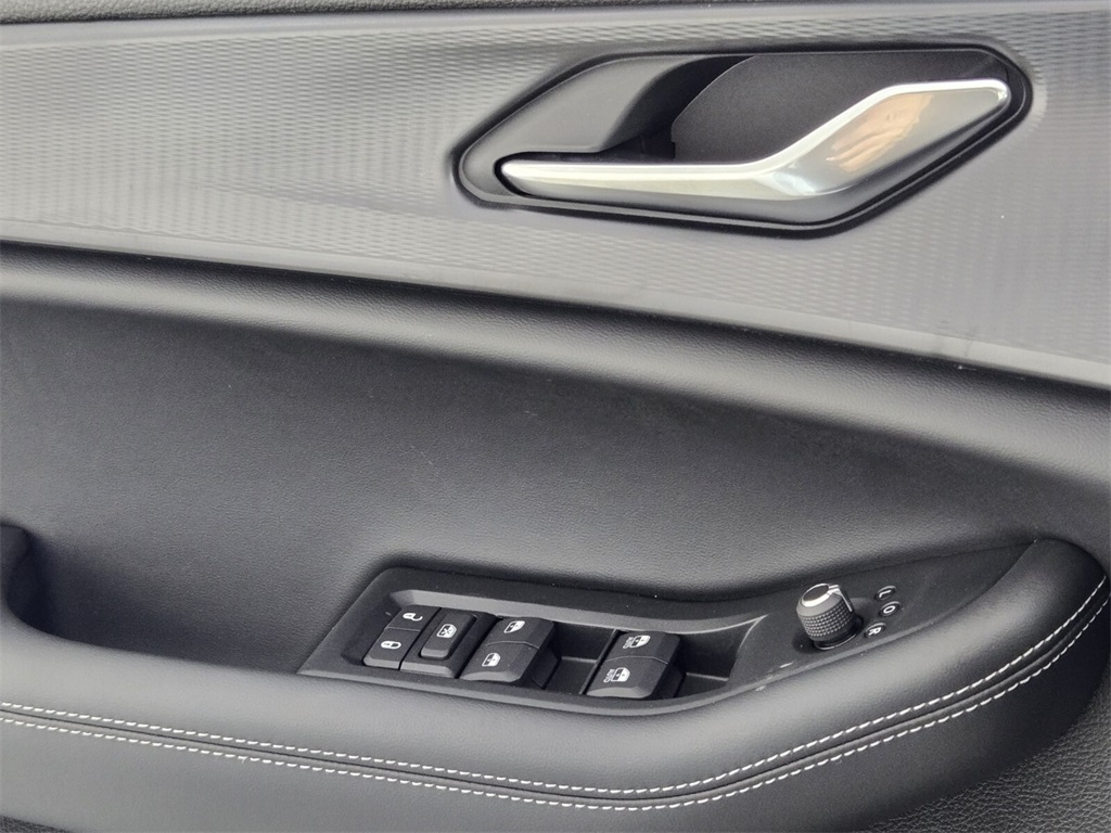 new 2025 Jeep Grand Cherokee L car, priced at $35,780