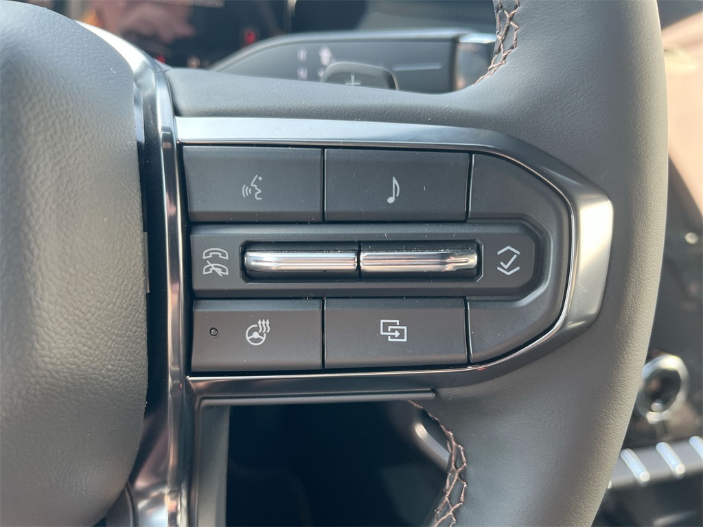 2025 Gmc Acadia AT4 photo 21