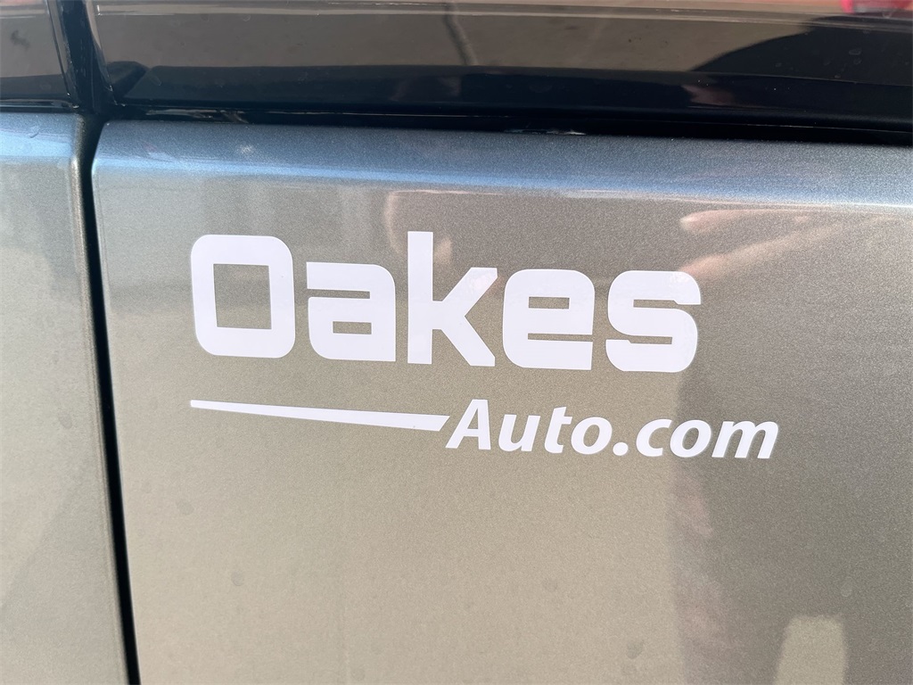 2025 Gmc Acadia AT4 photo 31