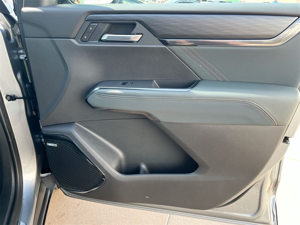 2025 Gmc Acadia AT4 photo 33