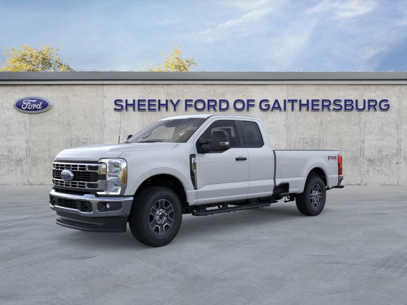 2025 Ford F-250 XLT photo 2