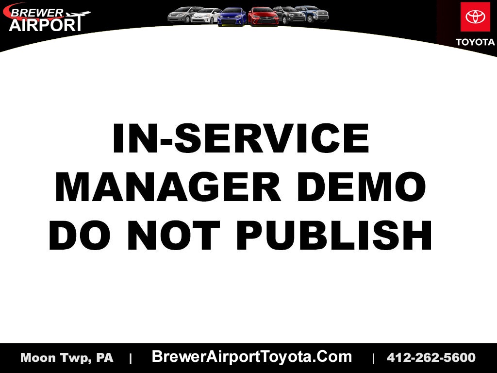 2025 Toyota Tacoma SR5's photo