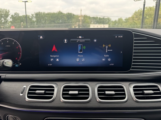 2025 Mercedes Benz GLS 450 4MATIC photo 18