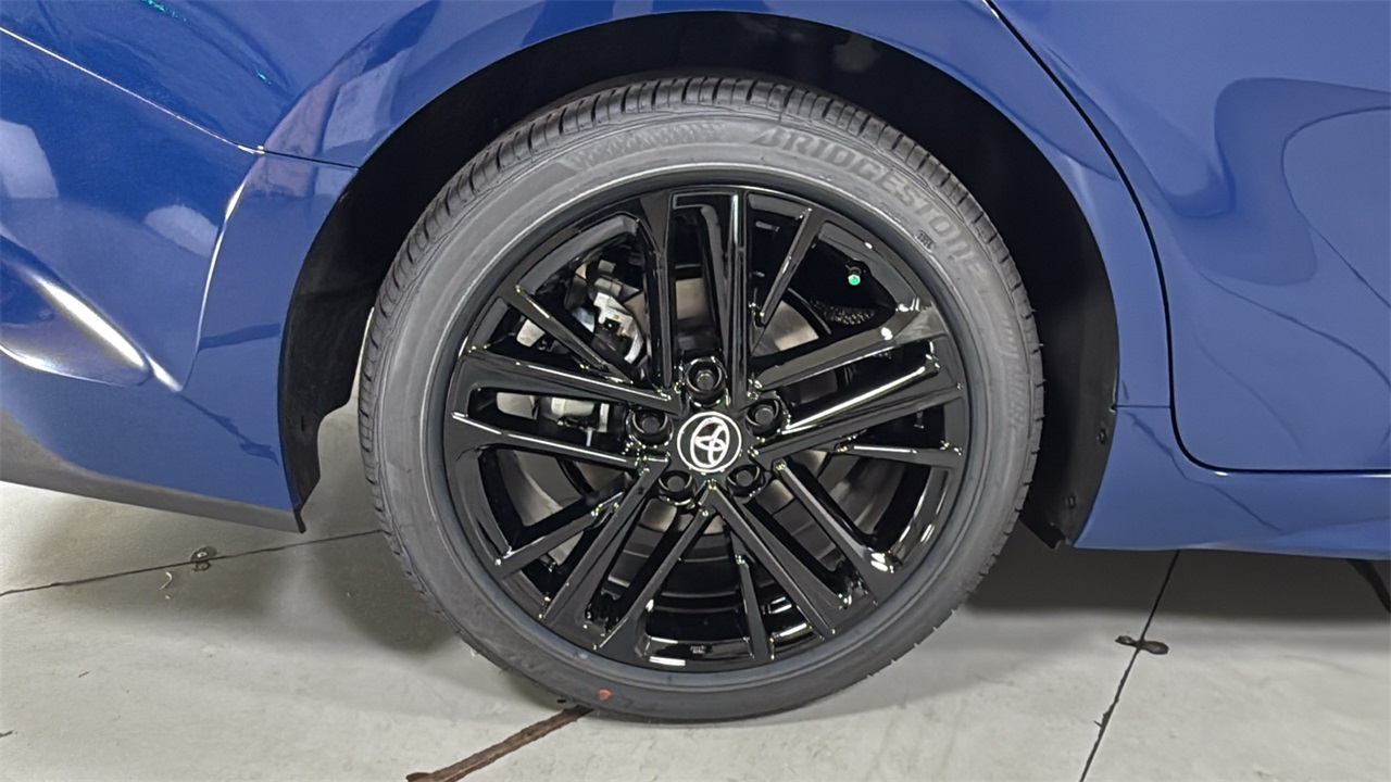 2026 Toyota Camry SE photo 22