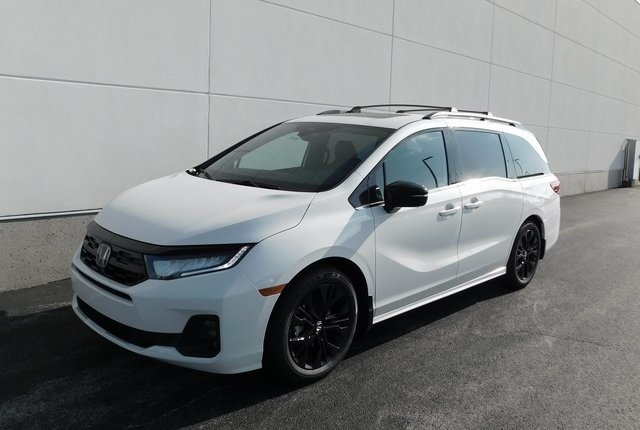 new 2026 Honda Odyssey Sport-L 4D Passenger Van