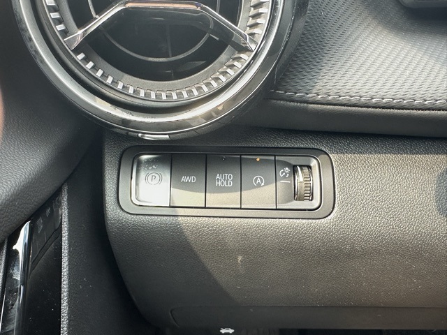 2026 Chevrolet Equinox LT photo 12