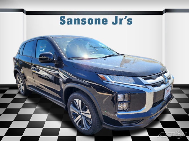 2025 Mitsubishi Outlander Sport ES's photo