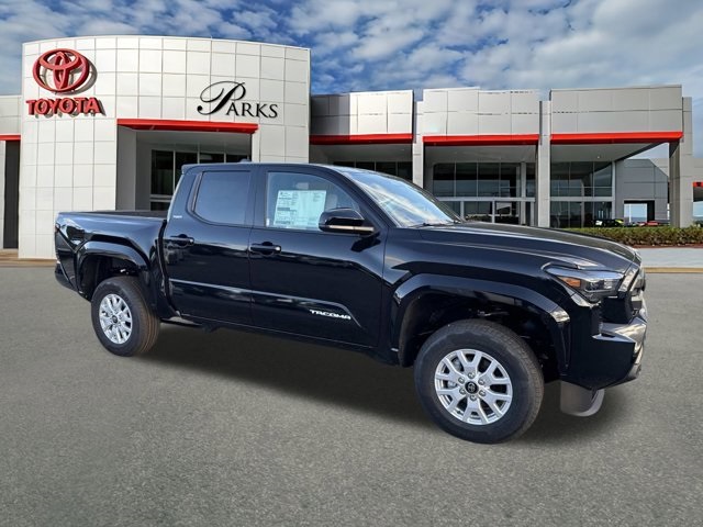 2025 Toyota Tacoma SR5's photo