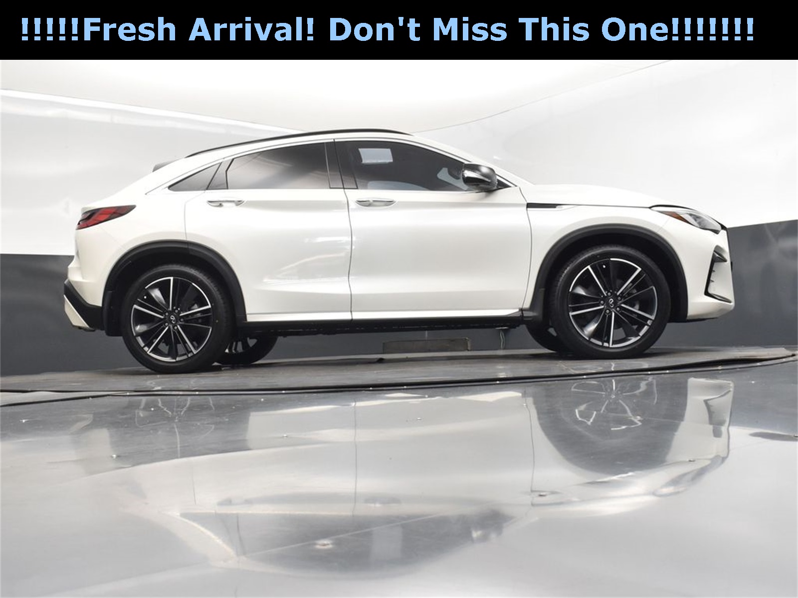 2022 Majestic White INFINITI QX55 ESSENTIAL AWD SUV