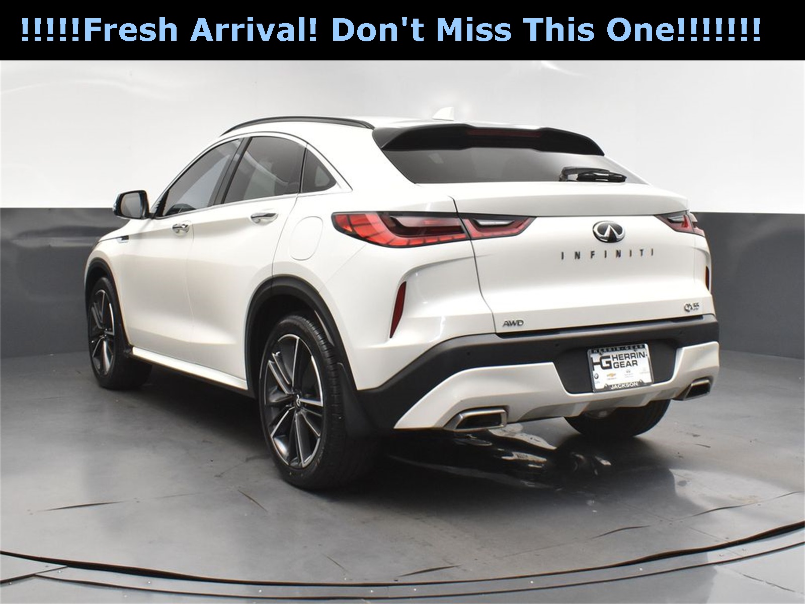 2022 Majestic White INFINITI QX55 ESSENTIAL AWD SUV