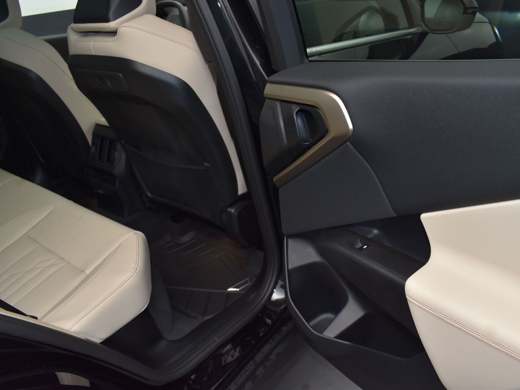 2025 Black Sapphire Metallic BMW X3 30 xDrive AWD SUV