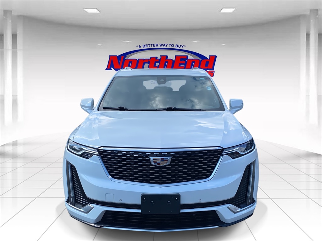 2022 Crystal White Tricoat Cadillac XT6 Premium Luxury AWD SUV