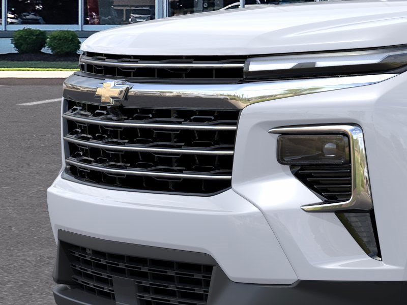 2025 Chevrolet Traverse LT SUV FWD 13