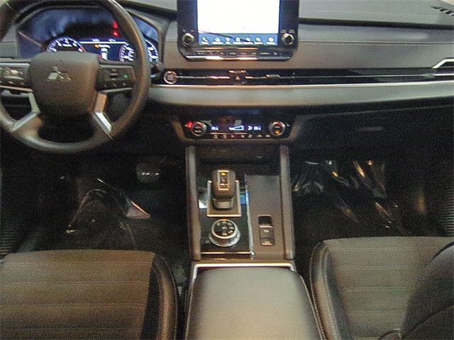 used 2024 Mitsubishi Outlander car, priced at $23,511