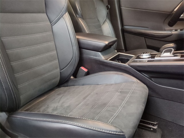 used 2024 Mitsubishi Outlander car, priced at $23,511